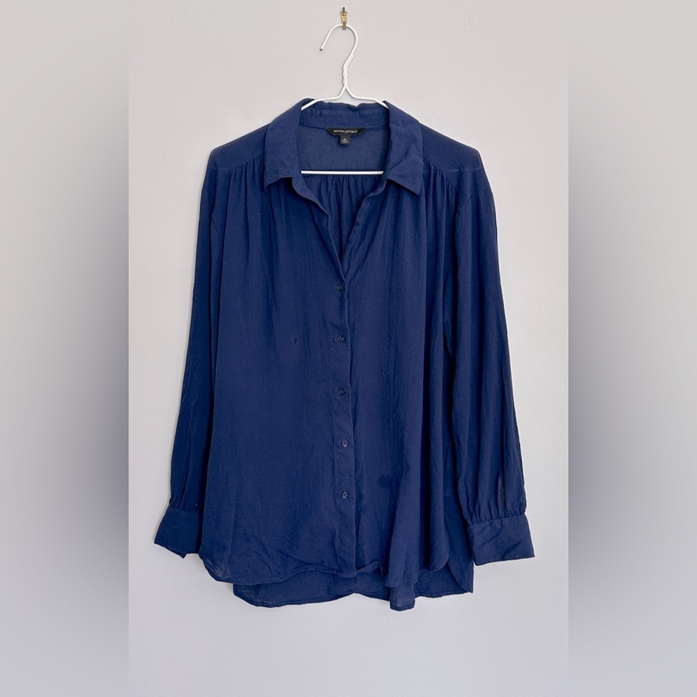 Banana Republic Navy Blue Women's Blouse, size Med.